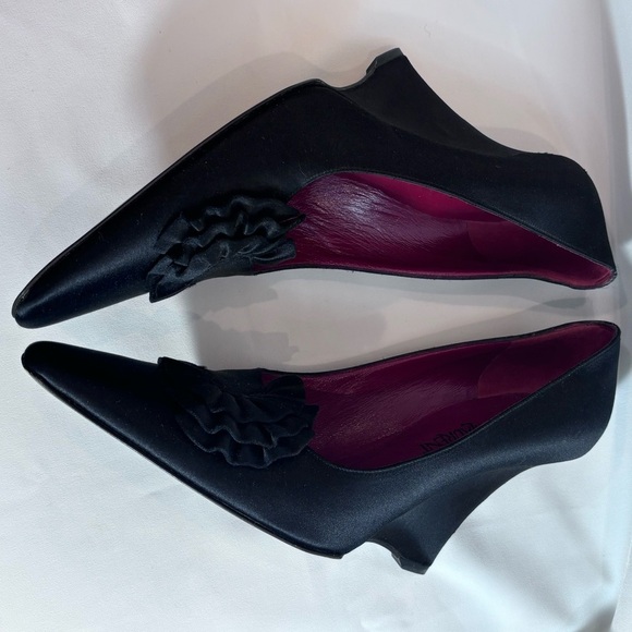 YVES SAINT LAURENT Sz 9 Pointy Wedges Ruffle Detail Made in Italy Leather Insole - Picture 9 of 9